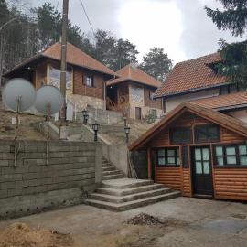 Apartmani Milojević, hotel en Divčibare