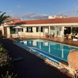 Villa Victoria, hotel in Sa Caleta
