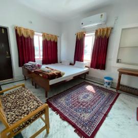 Rahul Guest House, hotel in Bodh Gaya