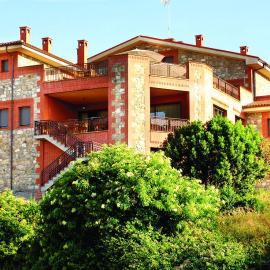 La Becera, hotel sa Peñausende