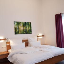 Gästehaus Staudenschloss, hotel em Mickhausen