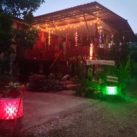 เฮือนน้ำน่าน house by the river nan โรงแรมในอุตรดิตถ์