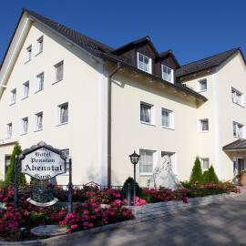 Hotel Abenstal, hotell i Au in der Hallertau