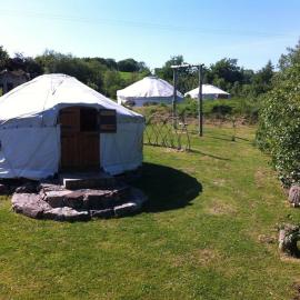 Inch Hideaway Eco Camping, hotel a Whitegate
