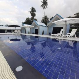 CC Beach Resort