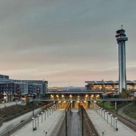 Radisson Blu Airport Hotel, Oslo Gardermoen, хотел в Гардермуeн