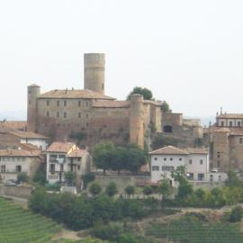 Arco Dei Nobili, hotel Monforte dʼAlbában