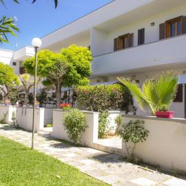 Residence Borgo Latino- Localo, Hotel in Torre dell'Orso