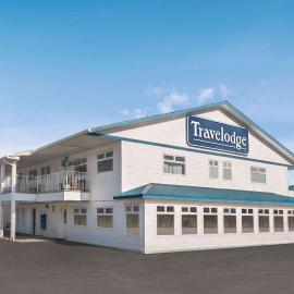 Travelodge by Wyndham Salmon Arm BC, хотел в Самон Арм