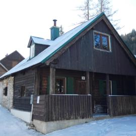 Seebergalmhütte, hotel in Turnau