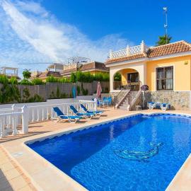 CH Villa Isla Espalmador Ciudad Quesada, hotel din Ciudad Quesada