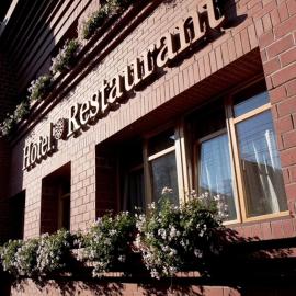 Hotel - Restaurant Gonduzo, ξενοδοχείο σε Odorheiu Secuiesc