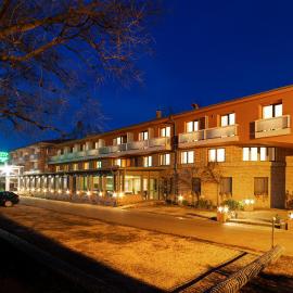 Hotel Pagony Wellness, hotel sa Nyíregyháza