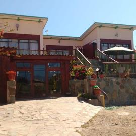 Hotel y Cabañas La Rosa Nautica, hotel a Pichidangui