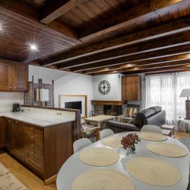 LOS CIERVOS de Alma de Nieve, hotel in Baqueira-Beret