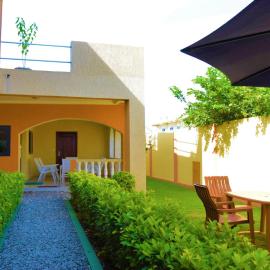 Villa Beach Avepozo Lome, hotel en Lomé