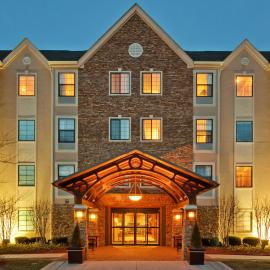 Staybridge Suites Glenview by IHG – hotel w mieście Glenview