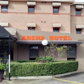 Arena Hotel (formerly Sleep Express Motel), hotel in Sydney