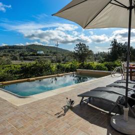 Villa Davyvic, hotel in Sant Joan de Labritja
