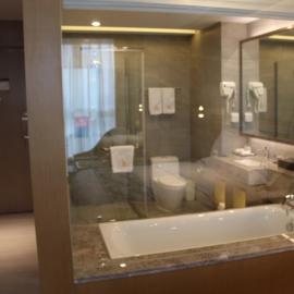 GreenTree Eastern Shaoxing Keqiao Jindizizaicheng Hotel، فندق في شاوكسينج
