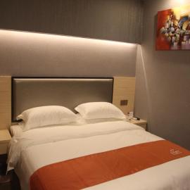 Shell Shanghai Chedun Yingshi City Yingshi Road Hotel, hotel sa Shanghai