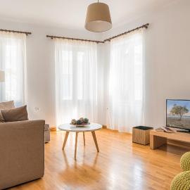 Villa Porto- Naftilos Residences: Pythagorion şehrinde bir otel