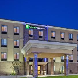 Holiday Inn Express & Suites Lincoln Airport by IHG, hotel a Lincoln