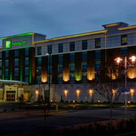 Holiday Inn Owensboro Riverfront by IHG、オーエンズボロのホテル
