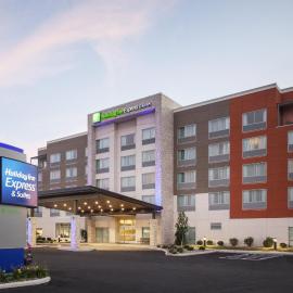 Holiday Inn Express & Suites Sandusky by IHG, hotel di Sandusky