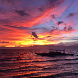 Marina Village, hótel í Moalboal