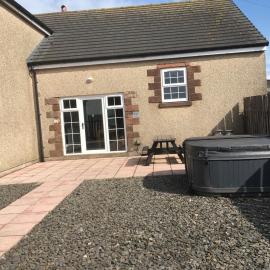 DAIRY MAIDS COTTAGE, hotel u gradu Seascale
