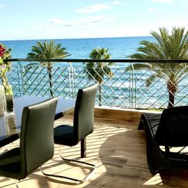 MI CAPRICHO A17 Beachfront Apartment