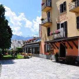 Hotel Bellavista, hotel u gradu 'Teglio'