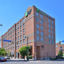 Holiday Inn Express & Suites Buffalo Downtown by IHG, отель в Буффало