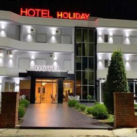 Hotel Holiday, hotel u gradu 'Koplik'