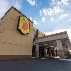 Super 8 by Wyndham Goldsboro, hotel in Goldsboro