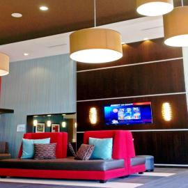 Viesnīca Holiday Inn Express Bakersfield by IHG pilsētā Beikersfīlda