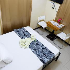 Alpina Monte Carlo Travellers Inn, Hotel in Tagaytay