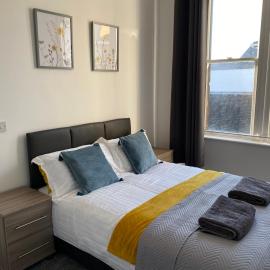 Carvetii - Edward House B - 2 Dbl bed 1st floor flat, hotel a Dunfermline