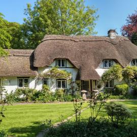 Thatched Eaves, khách sạn ở Ibsley