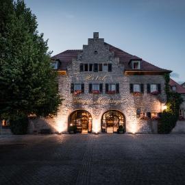 Hotel / Weingut Meintzinger، فندق في فريكينهاوزين
