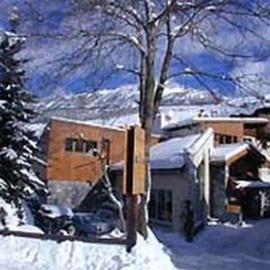 Chalet-Hôtel Alpage & SPA – hotel w mieście Vars