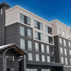 Staybridge Suites - Red Deer North by IHG, hotel en Red Deer