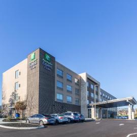 Holiday Inn Express & Suites - Florence - Cincinnati Airport by IHG