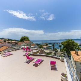 Luxur house with seaview teracce