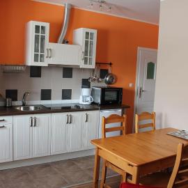 Słoneczna Zagroda - Sunny Ridge Farm, Hotel in Łączna