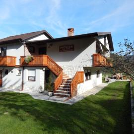 Apartments Bobi, hotel in Tolmin
