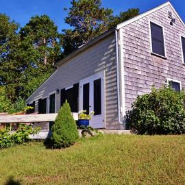 Beautiful Views, 1 Mi to Beach! Ipswich Cottage, hotel in Ipswich