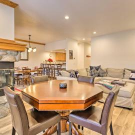 Forest-View Gem 2 Mi to Diamond Peak Ski Resort!