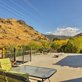 Lava Hot Springs Studio w/ Views, Walk to River, hotel in Lava Hot Springs